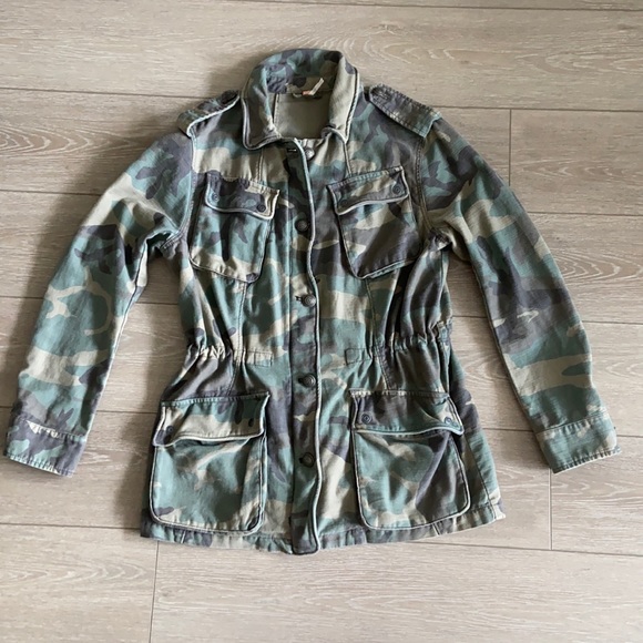 Free People Camo Jacket - Picture 1 of 4